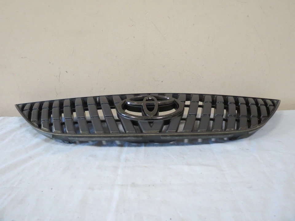 04 05 06 Toyota Solara Front UPPER Radiator Bumper Grille Grill Mesh Panel OEM Foto 2 de 4