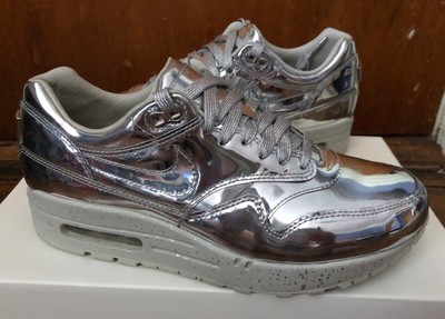 air max 1 liquid silver