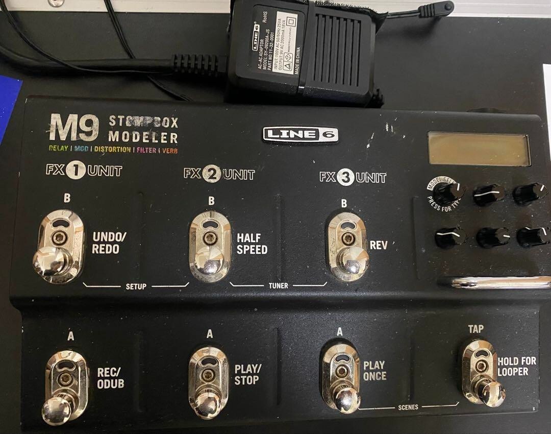 Line6 M9 Stomp box Modeler multi effects Complete