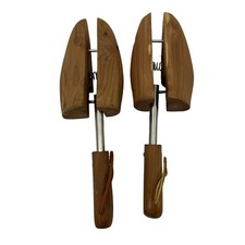 Shoe Trees Wooden Mens M Medium Spring Leather Pull Straps