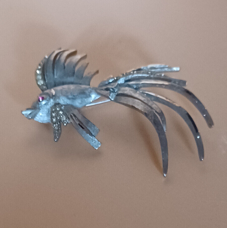 Picture 2 of 3