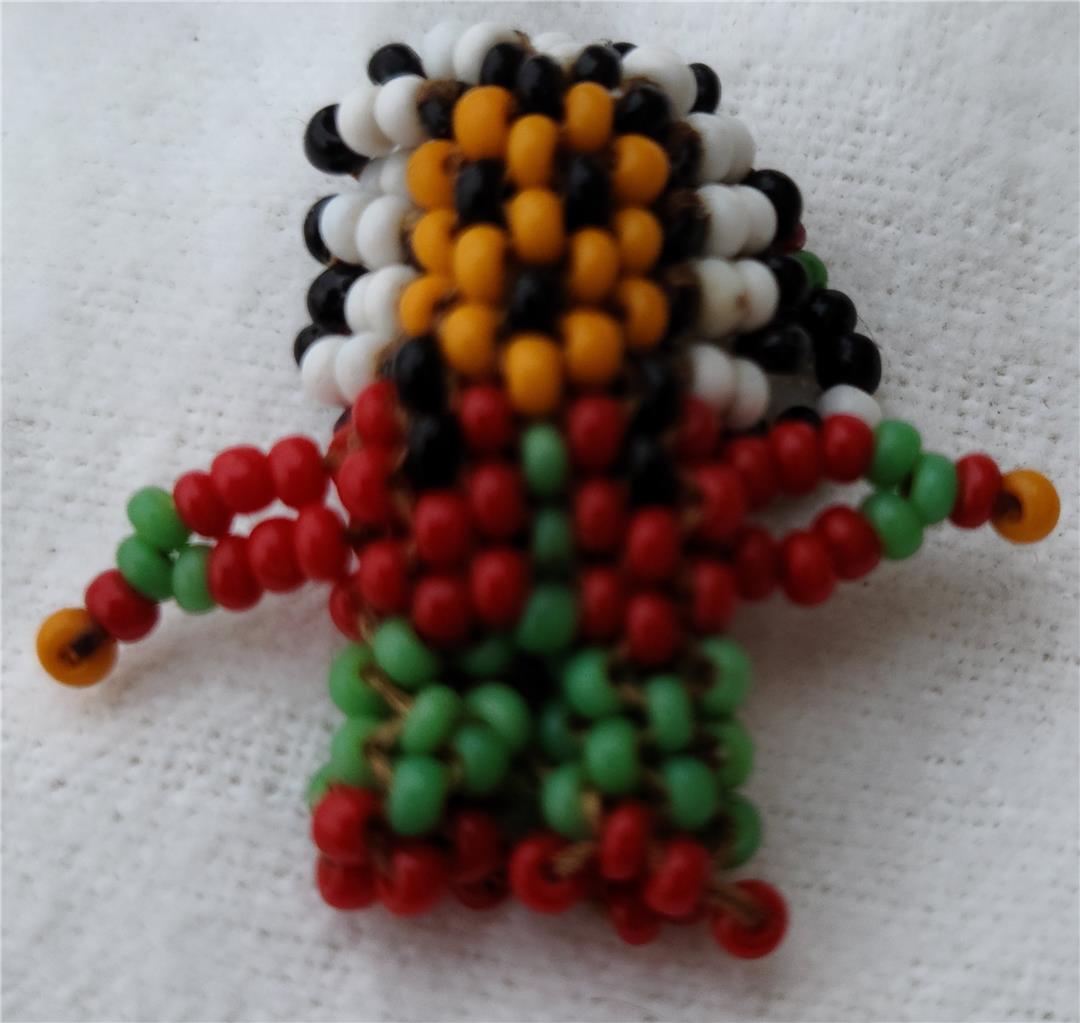 Beautiful Hand-Crafted Beaded Native American Fig… - image 1