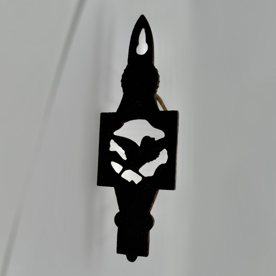 Vintage METAL ART BIRD Old PLANT Wall HANGER HANGING Bracket Garden