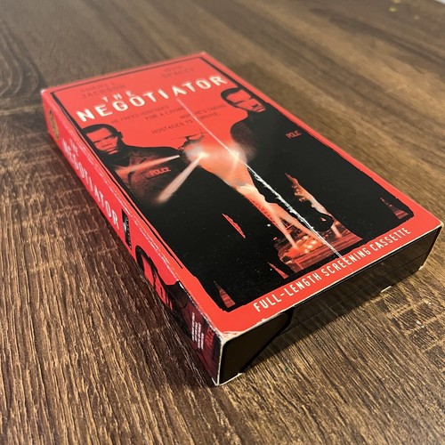 The Negotiator - Screener - VHS - Samuel L. Jackson - Kevin Spacey - 1998 - Rare - Picture 4 of 13