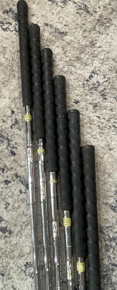 Hierros de golf Lynx Liberty de colección 17-4 5-PW acero inoxidable diestro acero regular usados en excelente estado Foto 4 de 4