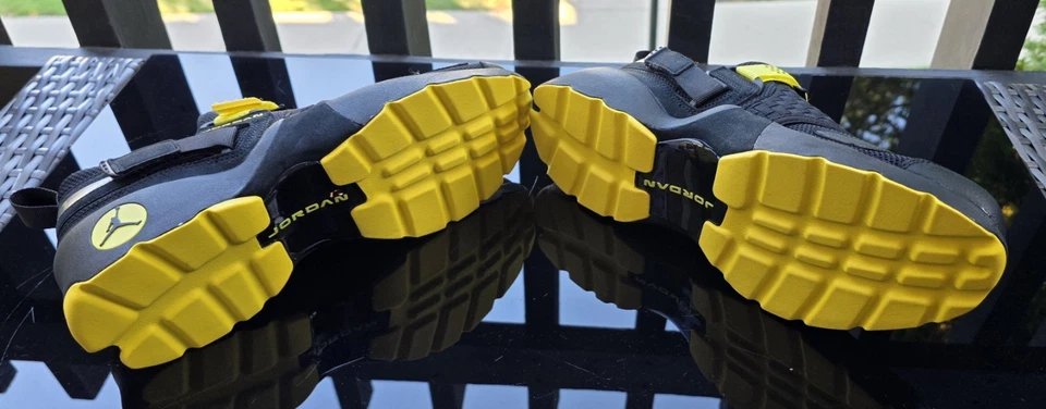 Nike Jordan Trunner LX 897992-003 Negro/Negro-Opti Amarillo Para hombres Talla 10.5 Foto 3 de 4