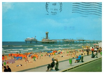 Postcard Netherlands Hague Scheveningen Boulevard