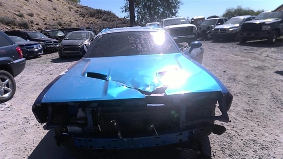 Alternador usado compatible con: Dodge Challenger 2018 5,7 L 220 amperios grado A Foto 2 de 4