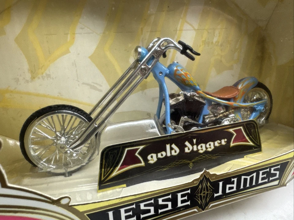 (BT-5) 2006 West Coast Choppers Jesse James Gold Digger Blue  - Image 2 of 3