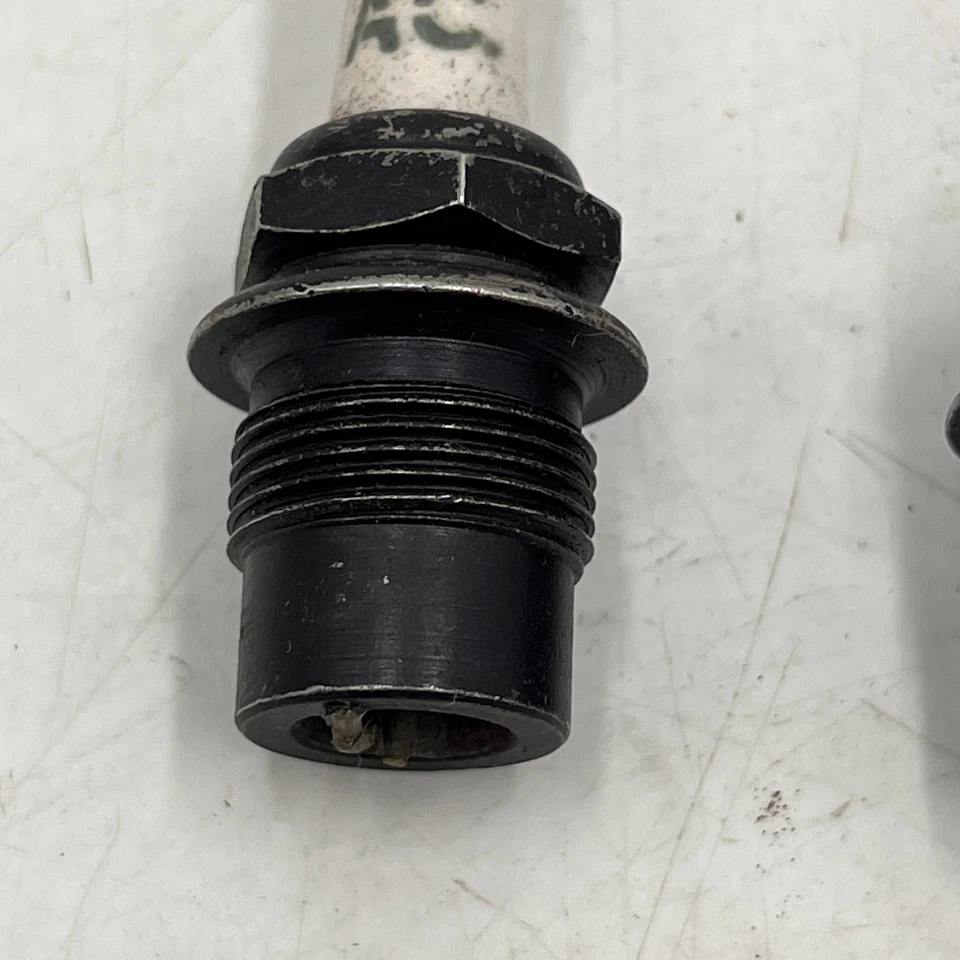 2 New AC nos 7/8" Pipe Thread Hex Spark Plug Ford Model GM Antique Vintage - Image 4 of 4