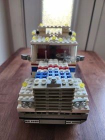 Vintage Lego Model Team 5580 Highway Rig