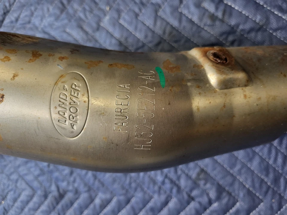 Tubo de escape intermedio Land Rover Evoque 2019 HJ32-5E212-AC 2018 Foto 2 de 4