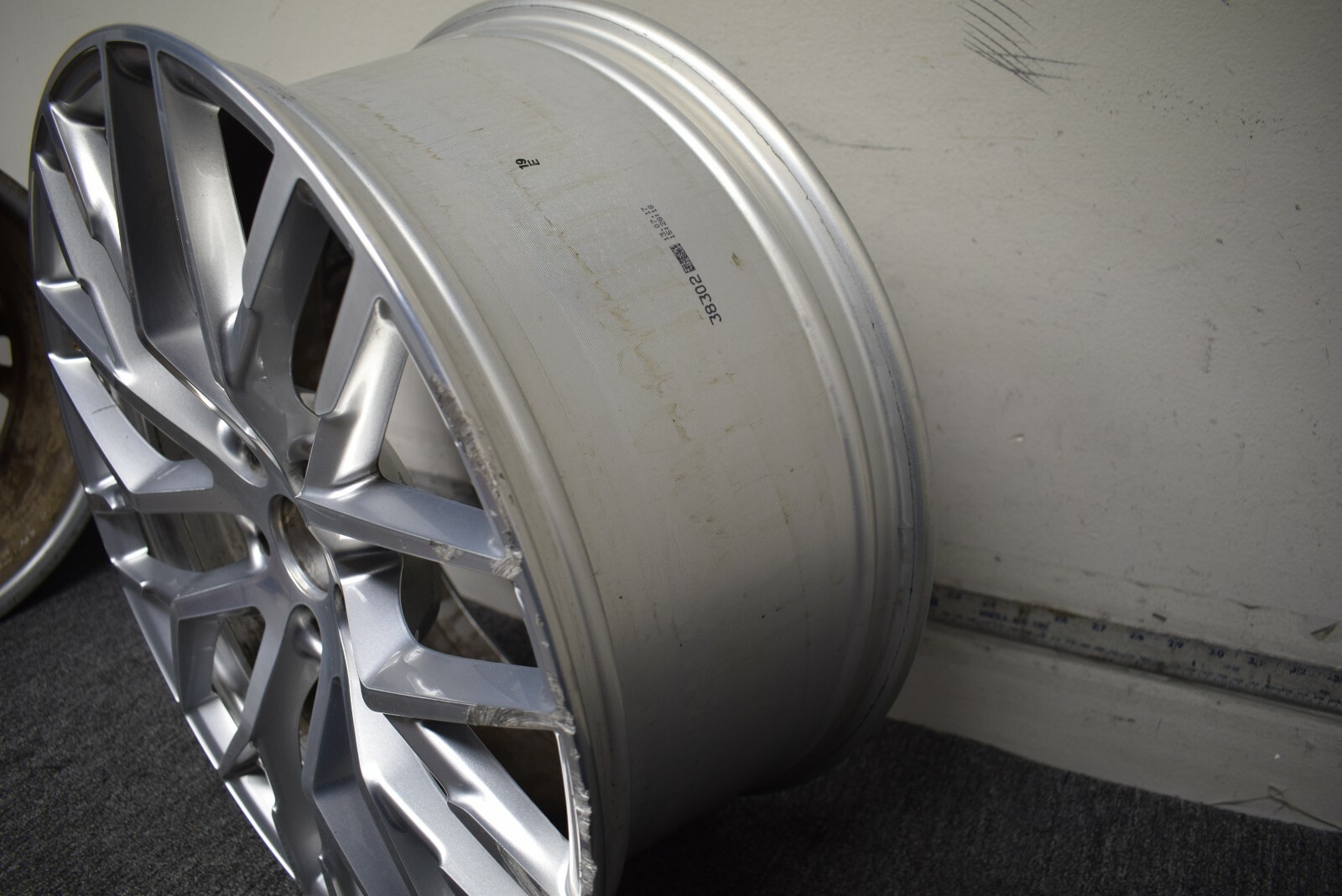 AUDI R8 8.5X20 WHEEL RIM FACTORY OEM 2017-2018 2017–2023 Audi R8 models