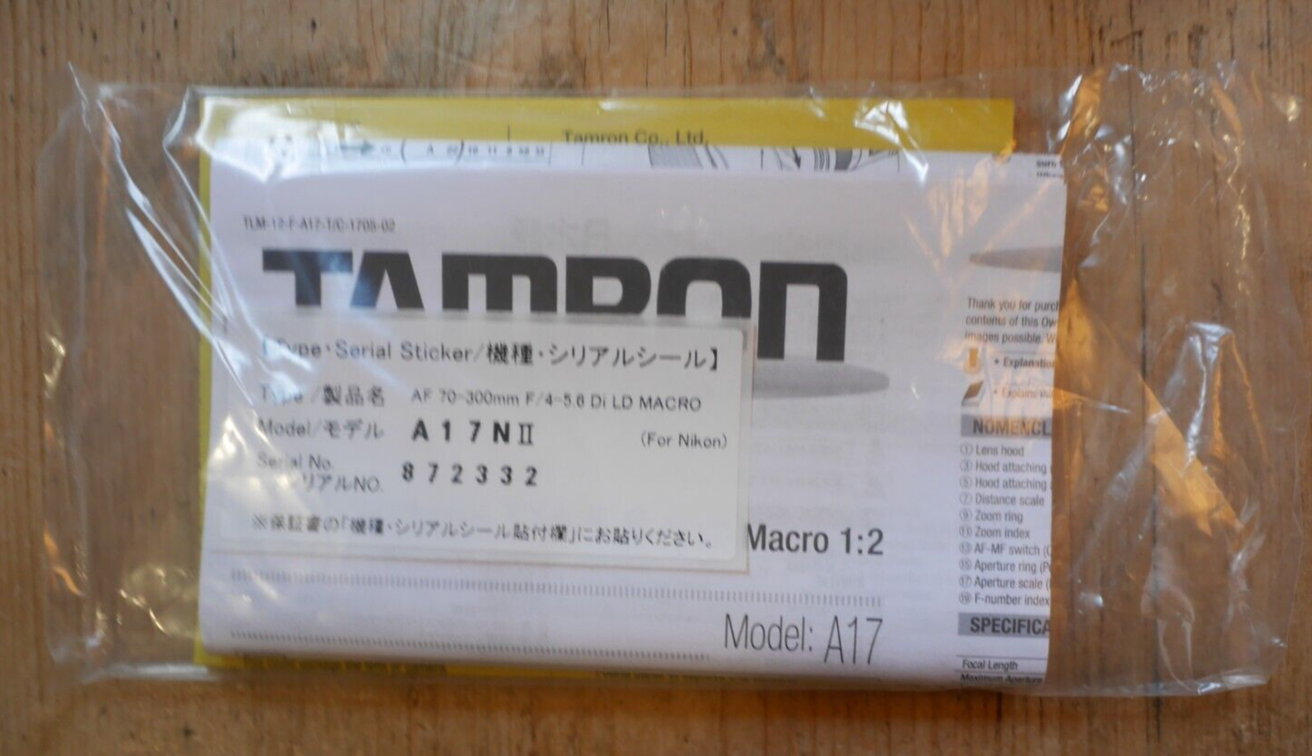 Tamron AF 70300mm F/45.6 Di LD Macro Lens for Nikonzoom stuck