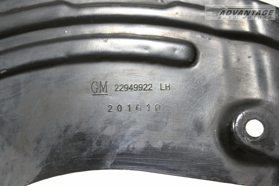 Cadillac CT6 2016 protector antipolvo de freno delantero izquierdo del lado del conductor 22949922 OEM Foto 4 de 4