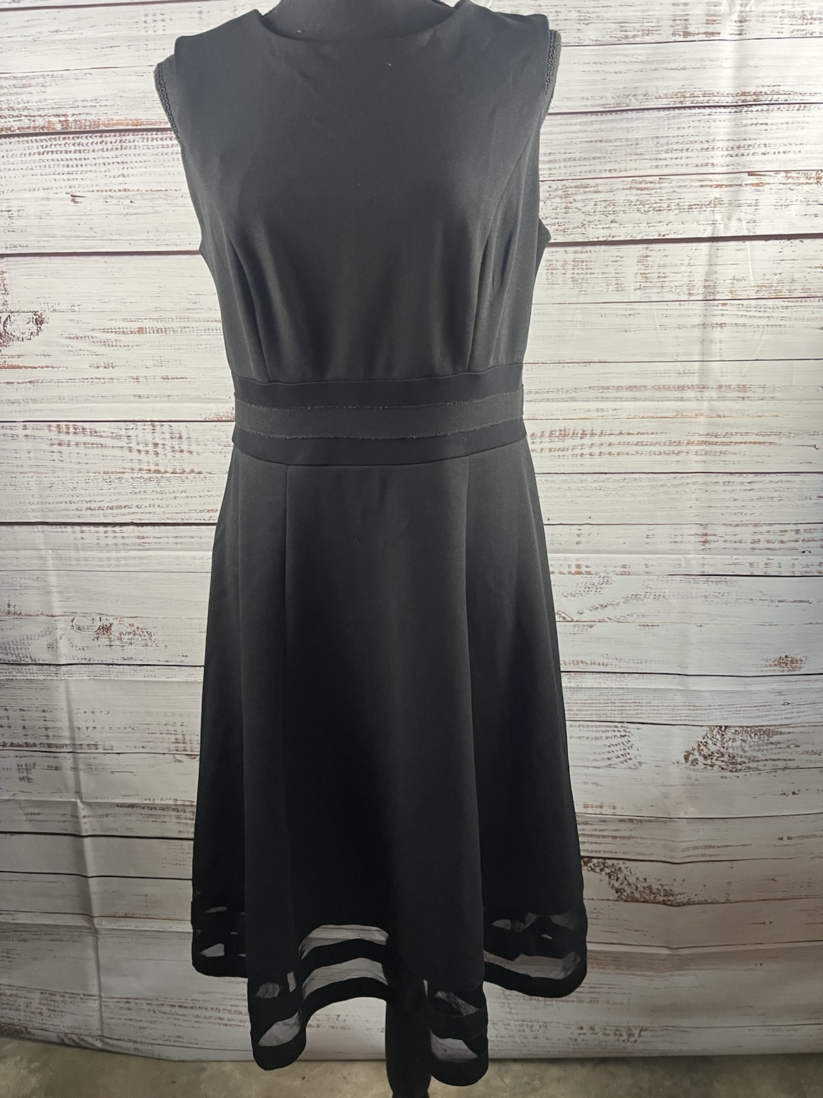 Liz Claiborne Black Midi Dress Sleeveless  Women's Size 6 Sleeveless Career