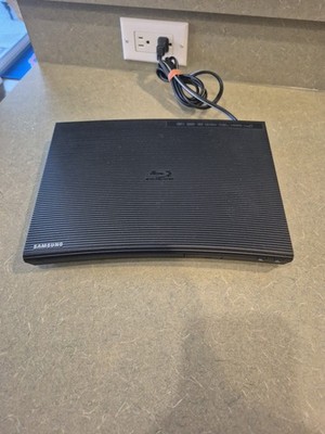 Samsung BD-JM57C Blu-Ray Player Only Curved WiFi/Ethernet Black - Tested