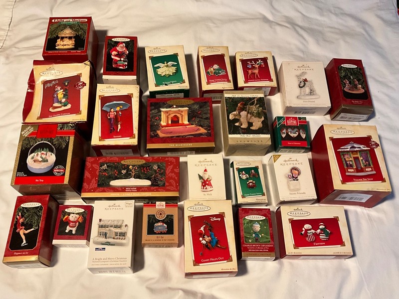 Vintage Hallmark Keepsake Ornament Lot 25 Magic Light Motion Disney Peanuts NOS