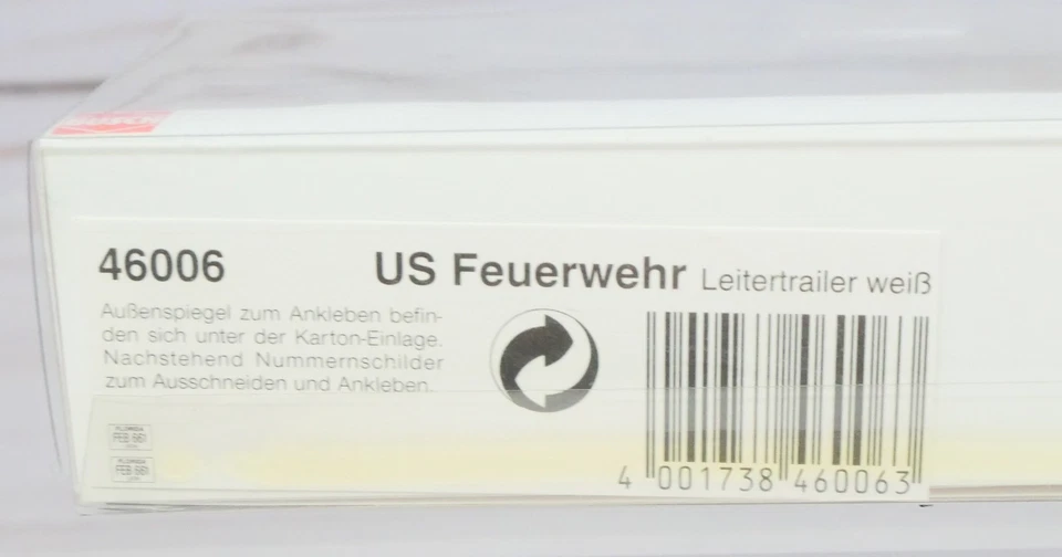 Busch 46006, Fire Department Hook & Ladder Truck, Ladder Co. No. 4 1/87 HO Scale - Image 4 of 4