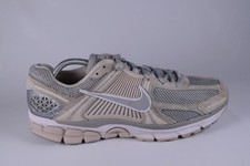 Nike Men's Zoom Vomero 5 HF1553-101 Beige Zoom Air Walking Shoes Size 9.5 D