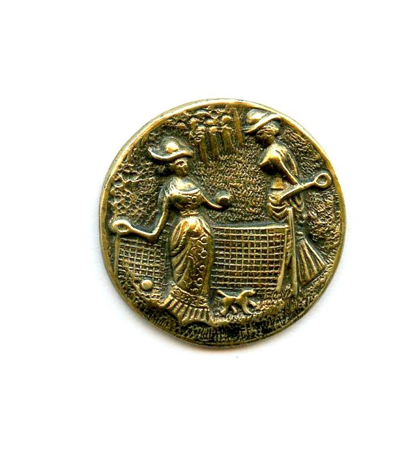 1 piece METAL PICTURE button--GIRLS PLAYING BADMINTON--LOTS of DETAIL---3/4"