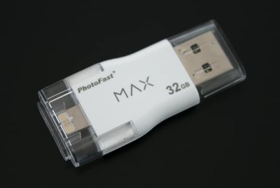 PhotoFast  USB 3.0 i-FlashDrive MAX U3 for iOS - White 32GB