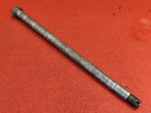 YAMAHA XTZ660 Tenere 1994 Hinterachse Achse hinten gebraucht