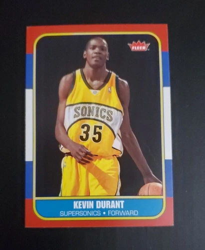 2007-08 Fleer #86R-143 Kevin Durant Retro 1986 Rookie Card 