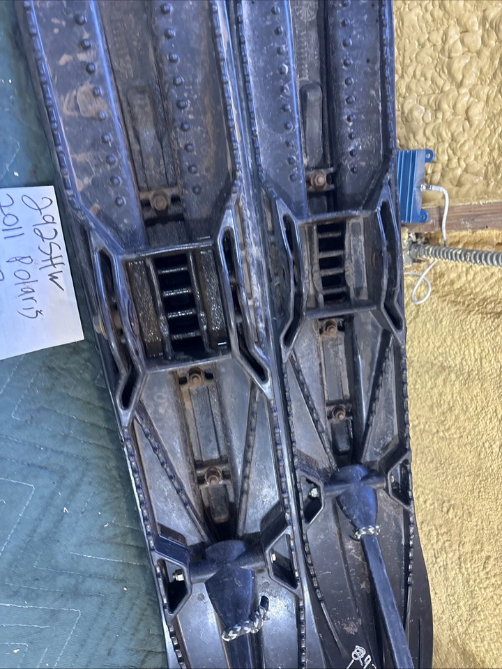 2011 Polaris pro RMK 800 skis runners gripper Skis Set Pair 292 - Image 3 of 4