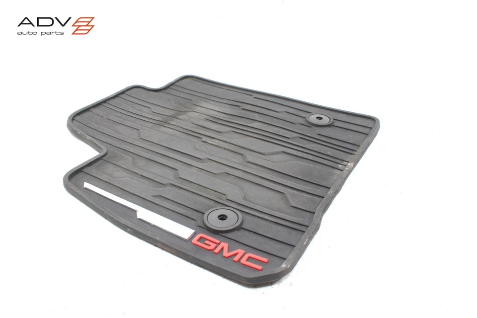 GMC ACADIA 2017-2023 para todo tipo de clima alfombra de piso revestimiento alfombrilla de goma fabricante de equipos originales -juego- Foto 2 de 4