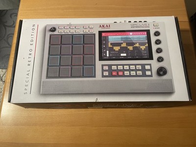 Akai MPC Live 2 Retro Edition - Sampler Maschine +  OVP + 1 J Gewährleistung