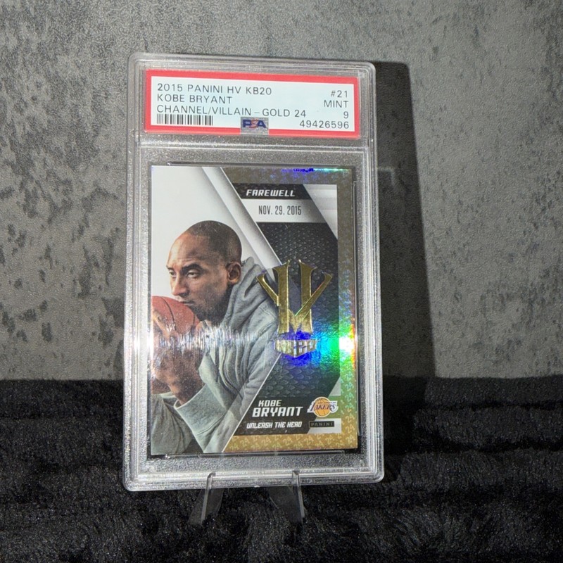 2015 PANINI HV KB20 CHANNEL/VILLAIN #21 KOBE BRYANT GOLD 24 Insert Parallel PSA9