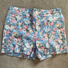 Women’s Blue Floral Chino Shorts sz 16 Regular Mid Rise 32inch Waist 3in Inseam