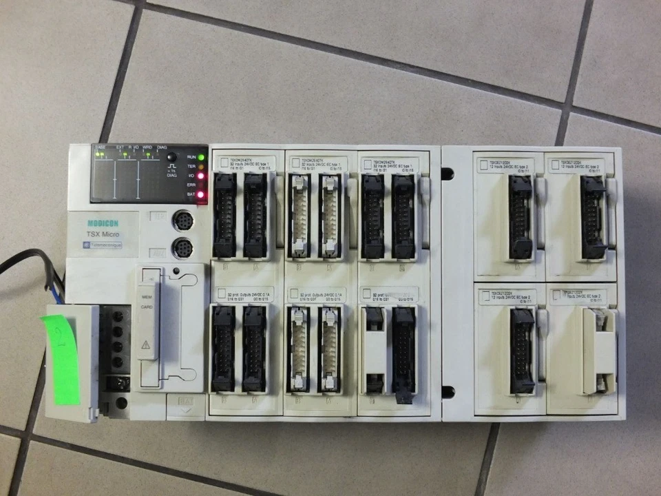 Controlador MODICON TSX Micro TSXRKZ02 SPS - Imagen 2 de 4