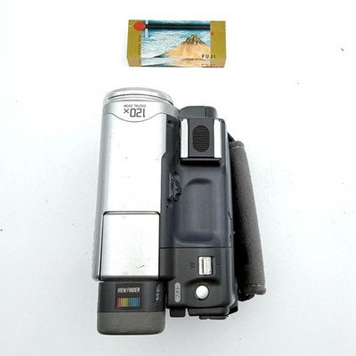 SONY DCR-TRV33K MiniDV Handycam Carl Zeiss Vario-Sonnar Mega Pixel