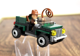 Lego Indiana Jones Jungle Cruiser and Motorcycle Chase - NICE CONDITION.