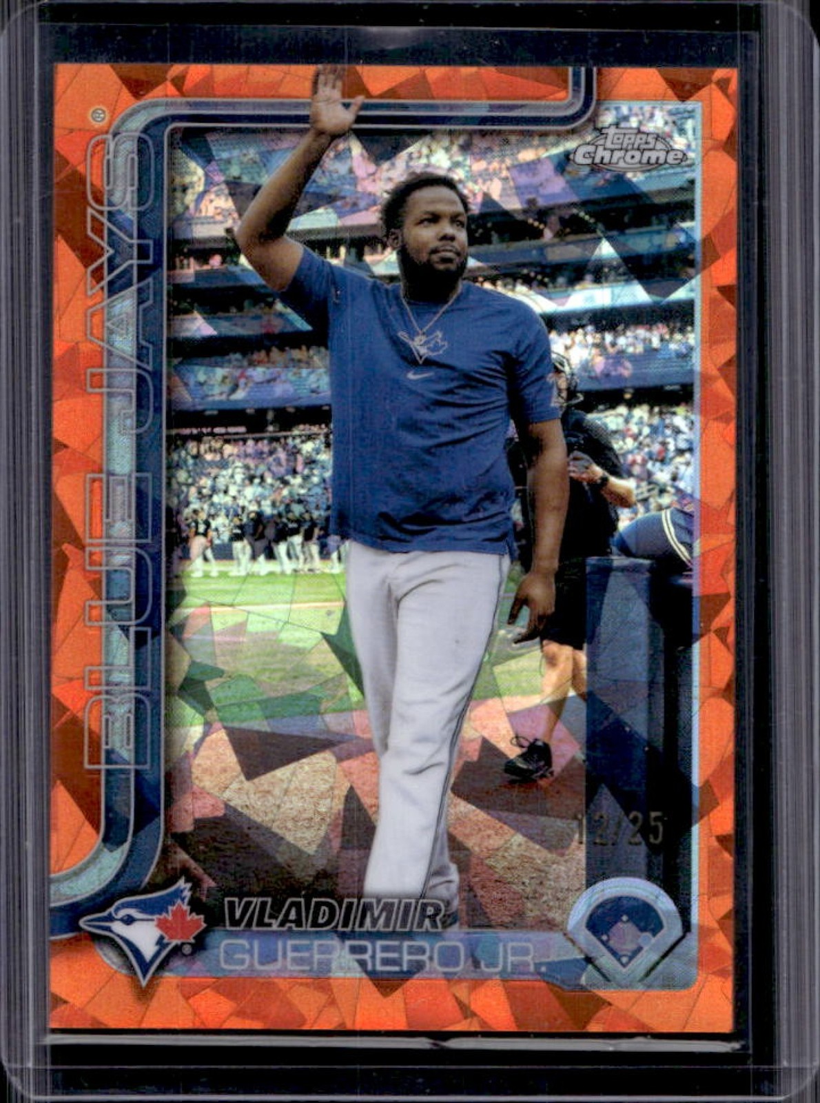 2025 Topps Chrome Sapphire Vladimir Guerrero Jr. Variation Orange Refractor #/25