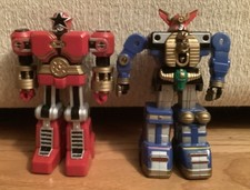 Lot of 2 1996 POWER RANGERS RED ZEO BATTLEZORD BLUE ZEO MEGAZORD 5 Figures