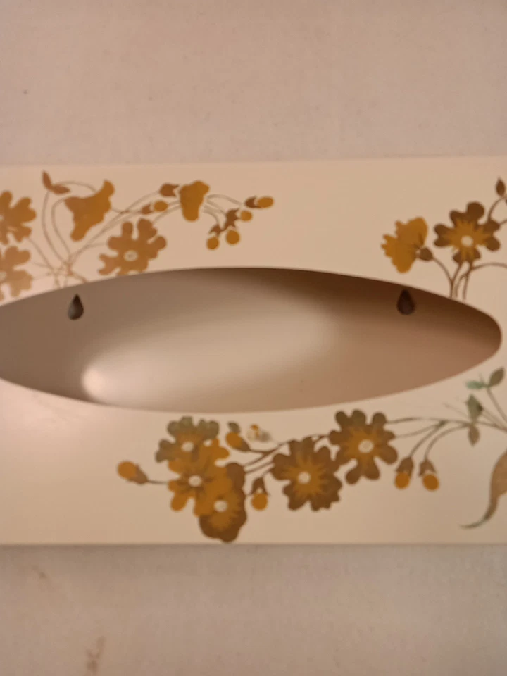 Tecido de plástico vintage Kleenex retrô MCM floral hippie boho marfim/dourado articulado - Imagem 3 de 4