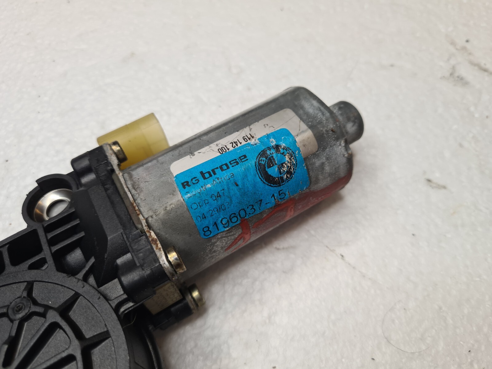 BMW 3 Series E46 Front Left Window Regulator 8196037 for sale 