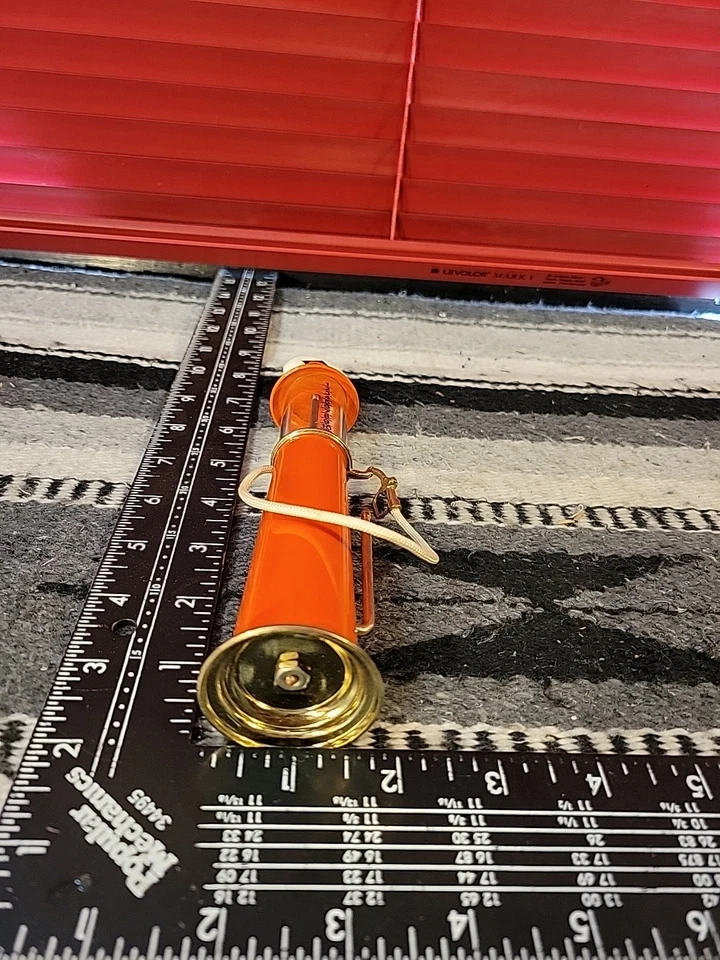 Allis Chalmers Gas Pump 1/12 Scale - Image 3 of 4