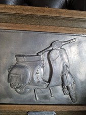 VESPA Motorroller Blechroller Oldtimer Handarbeit Zinn Relief Bild Eiche Rahmen 