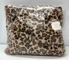 NEW Pottery Barn TEEN Cheetah Faux Fur LARGE 41" Beanbag Chair SlipCover~No Mono