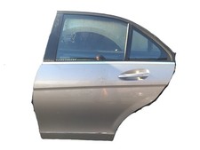 Porte arrière et accessoires Mercedes 320