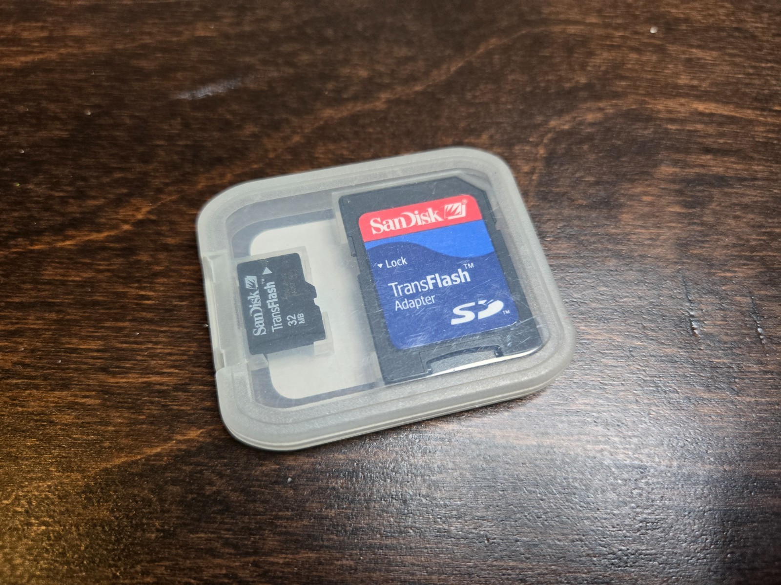 SanDisk 32MB MICRO SD CARD W/ ADAPTER + CASE FOR EARLY DIGITAL CAMERA CAMCORDER
