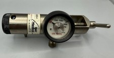 B F Medical Oxygen 50 PSI Pressure Regulator With 3000 PSI Gauge 21025