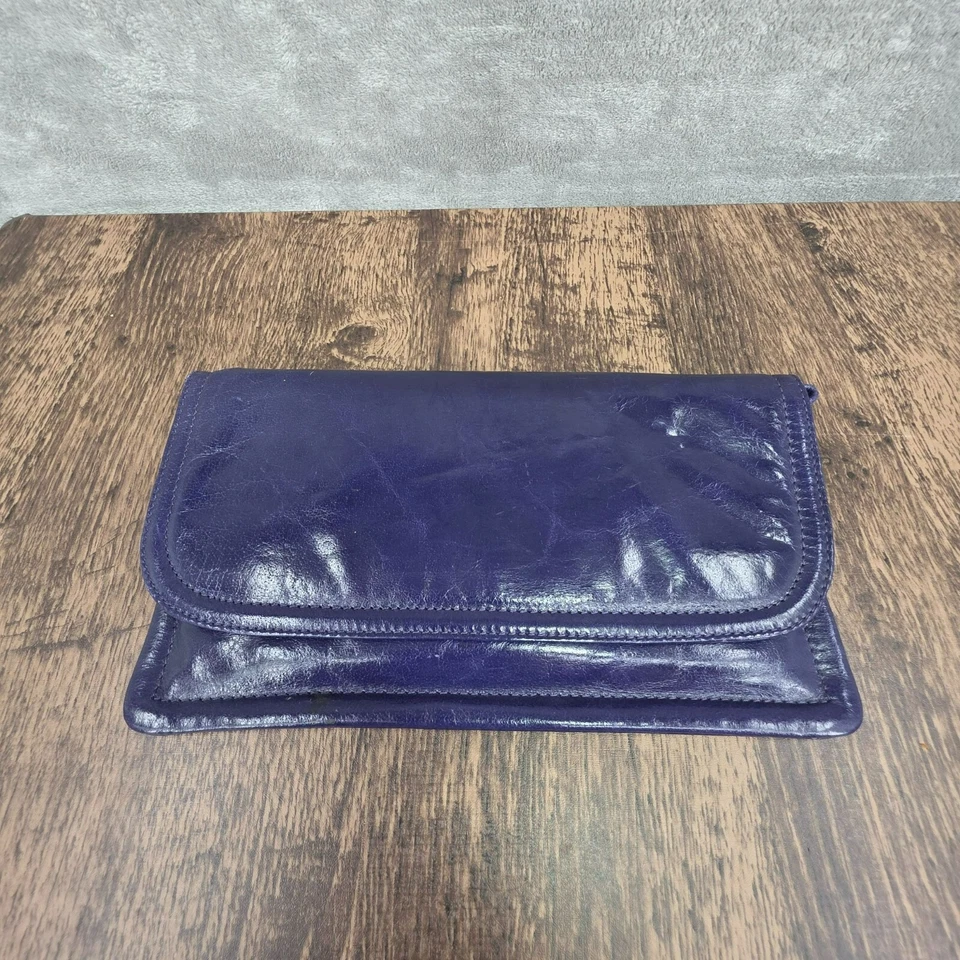 Latico Convertible Leather Clutch Wristlet Wallet Dark Purple Blue Magnet Close - Изображение 3 из 4