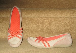 clarks womens orange