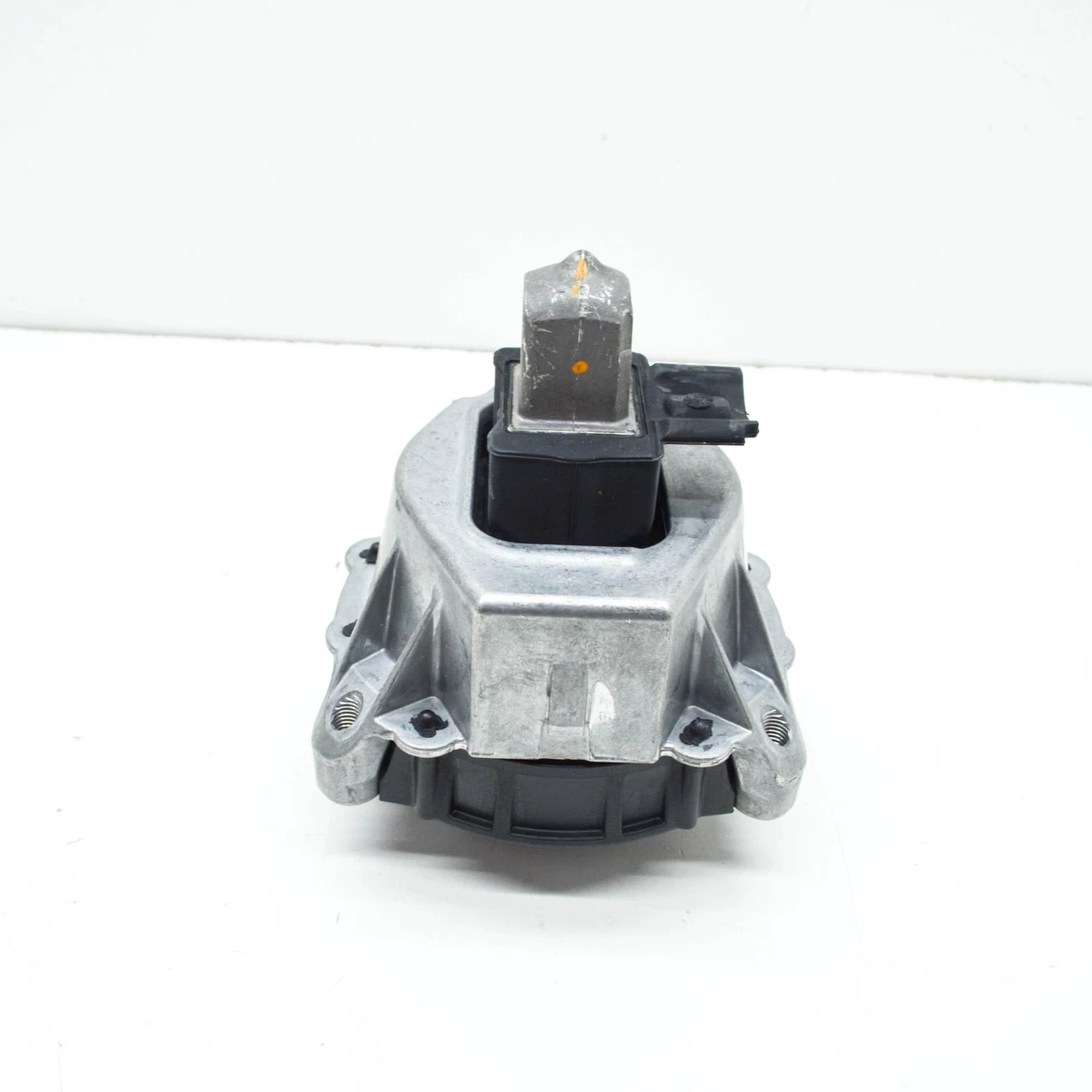BMW 3 G20 Right Side Engine Mount 7582318 22117582318 NEW GENUINE 