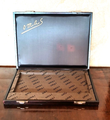 OMAS large fountain pen display box, vintage